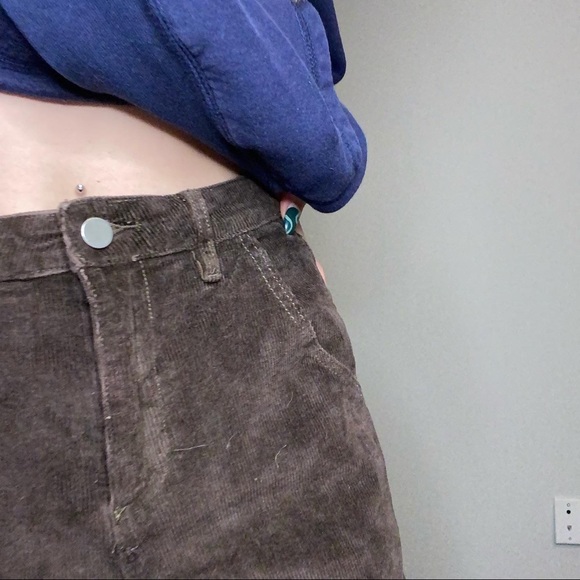 Brown corduroy pants - Picture 4 of 4